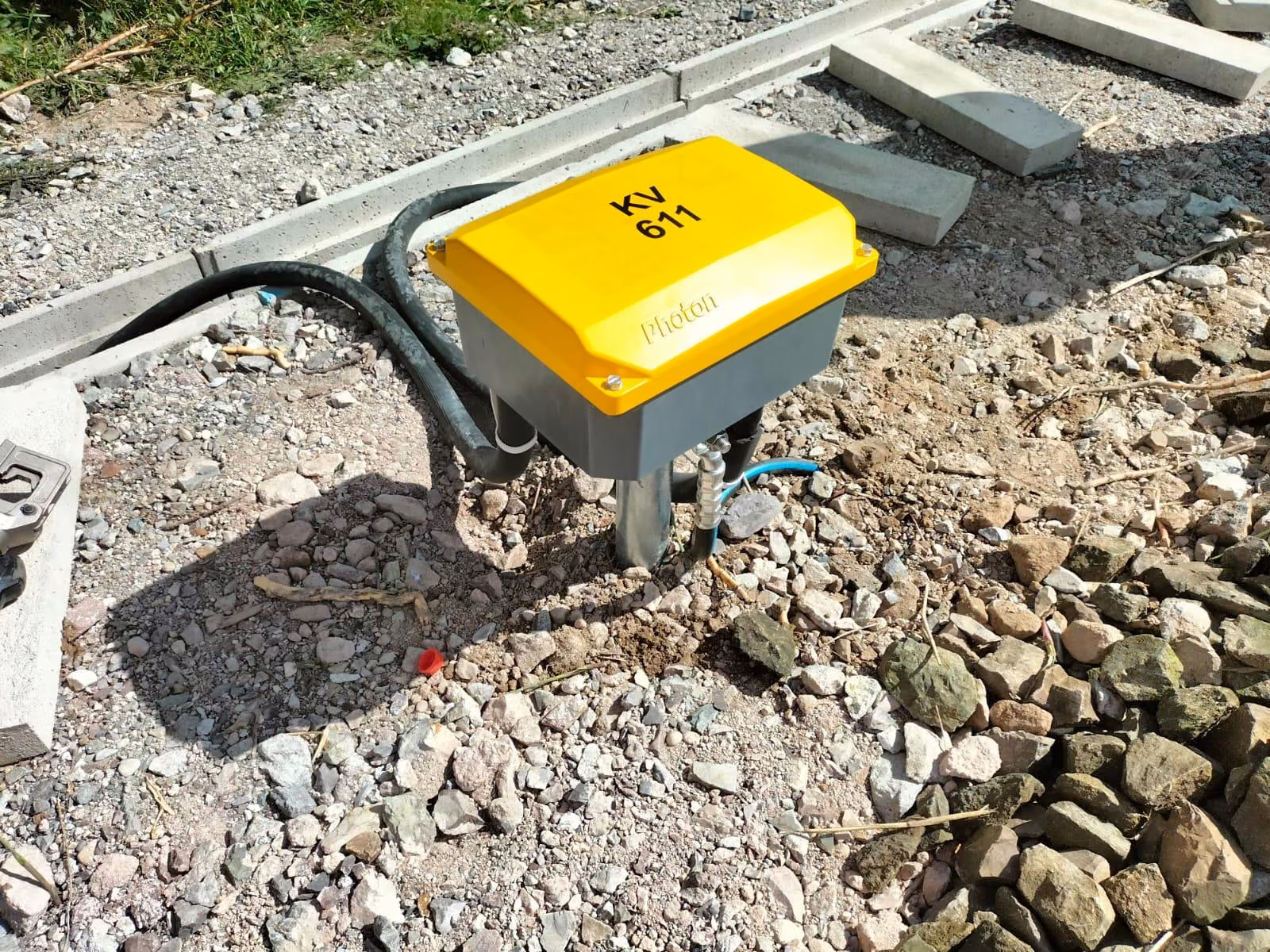 Signaltechnische Komponente im Gleisbereich